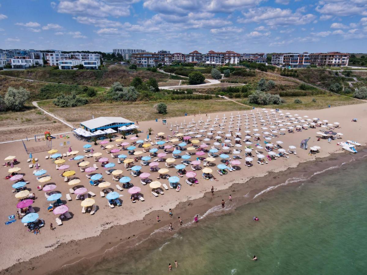 Burgas Beach Resort 2 Apartments Exterior photo